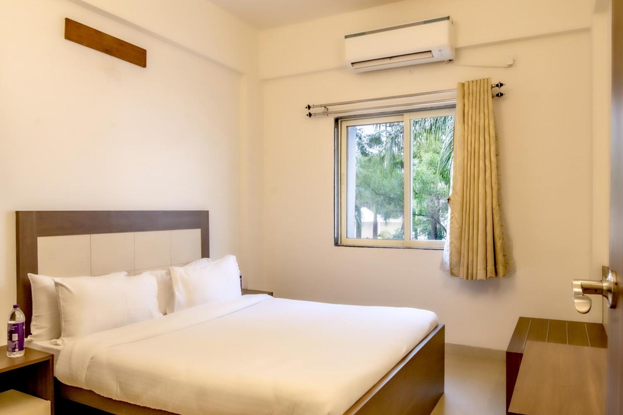 Hotel Sterling Stolen Heaven Lonavala Chambre photo
